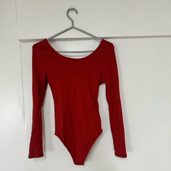U2B Ribbed Bodysuit - Picture 2 of 3